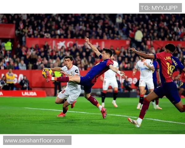 巴萨助教:嘘声对亚马尔有影响,莱万缺阵对咱们影响很大 巴萨助教:嘘声对亚马尔有影响,莱万缺阵对咱们影响很大